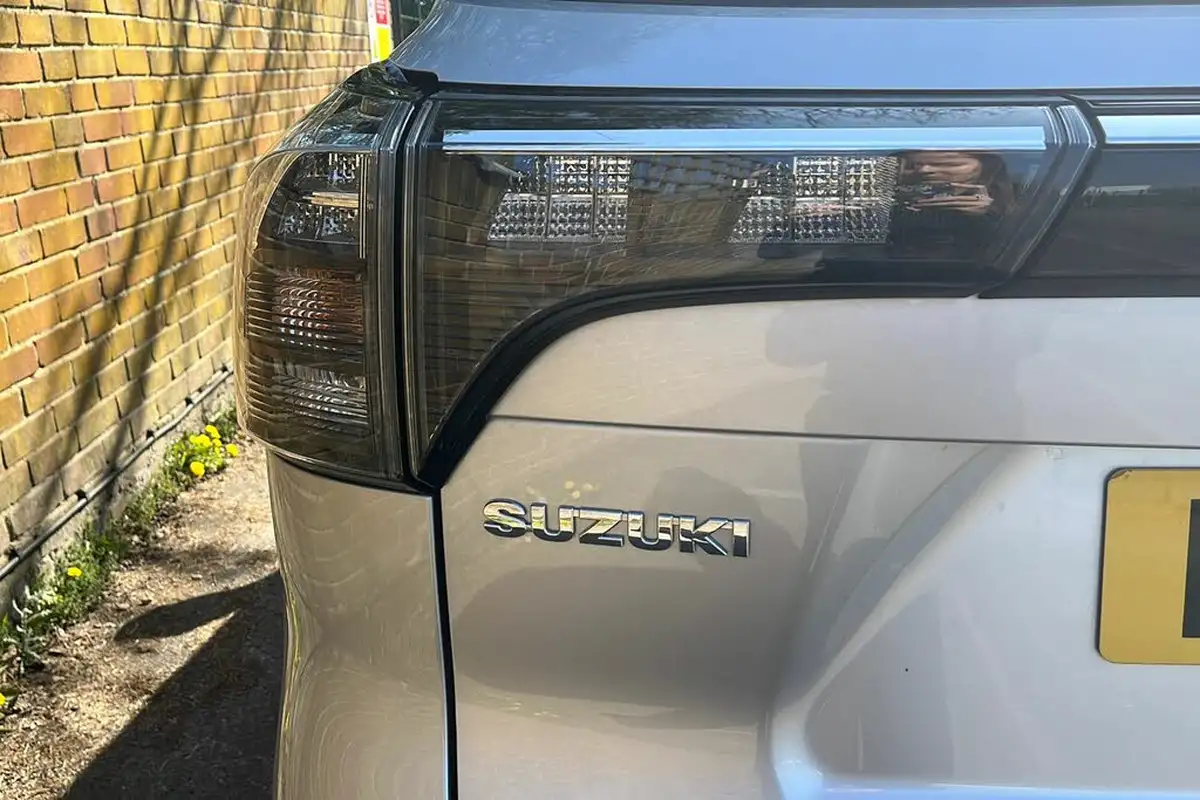 2024-suzuki-s-cross-14-boosterjet-motion-big-27