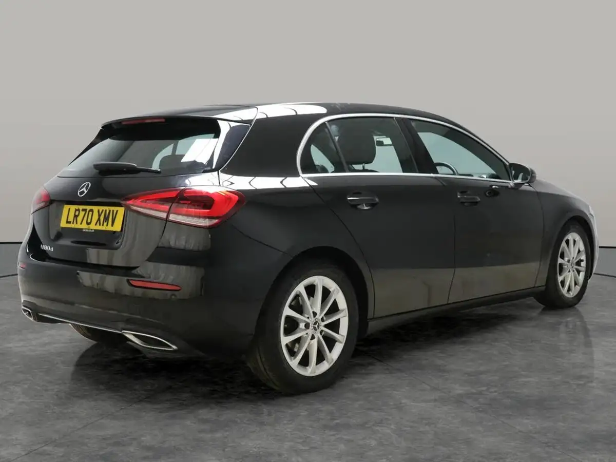 2020-mercedes-benz-a-class-15d-a180d-sport-executive-hatchback-5d-7g-dct-big-11
