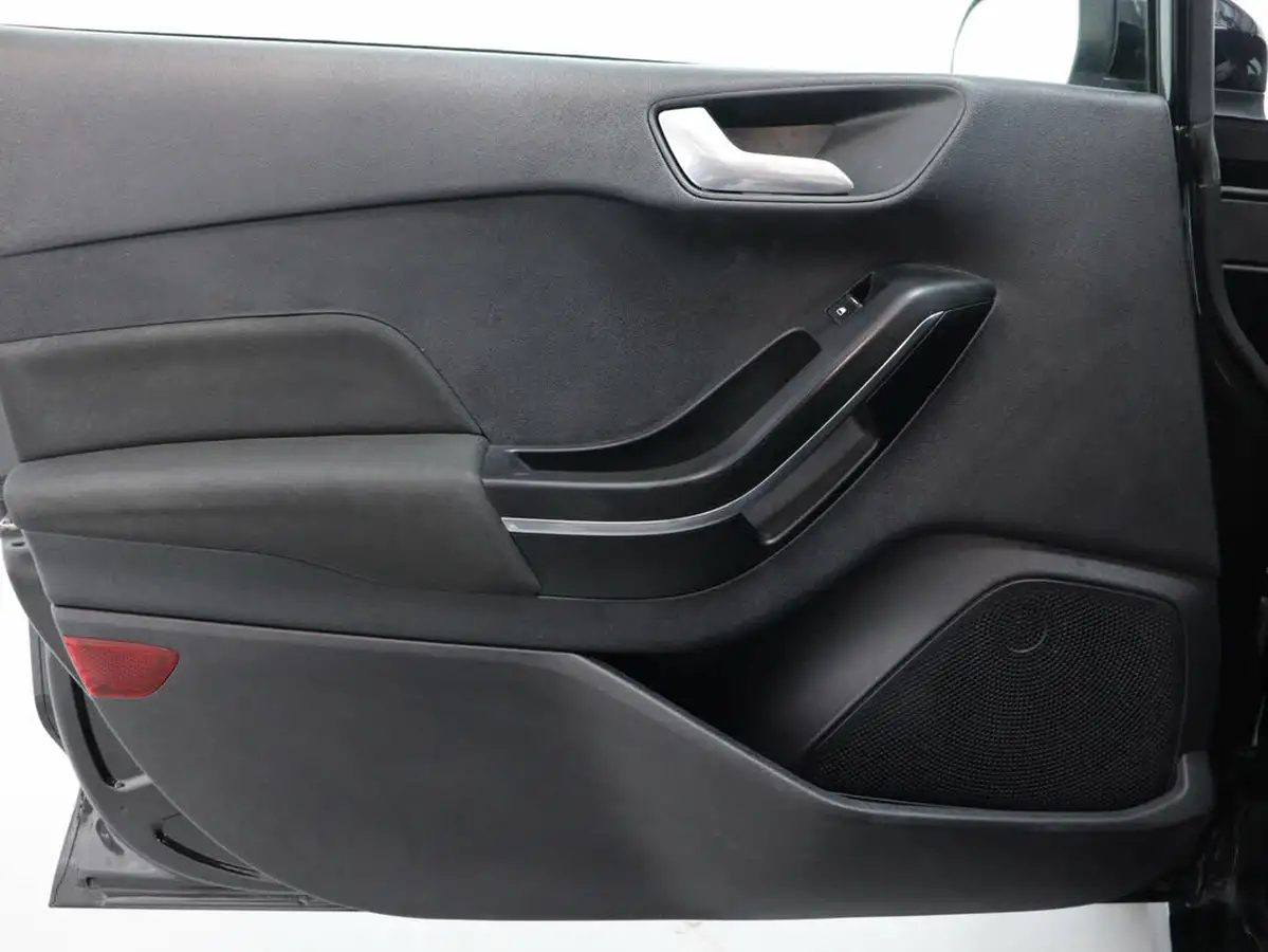 2022-ford-fiesta-10t-st-line-125ps-hybrid-mhev-5d-big-44