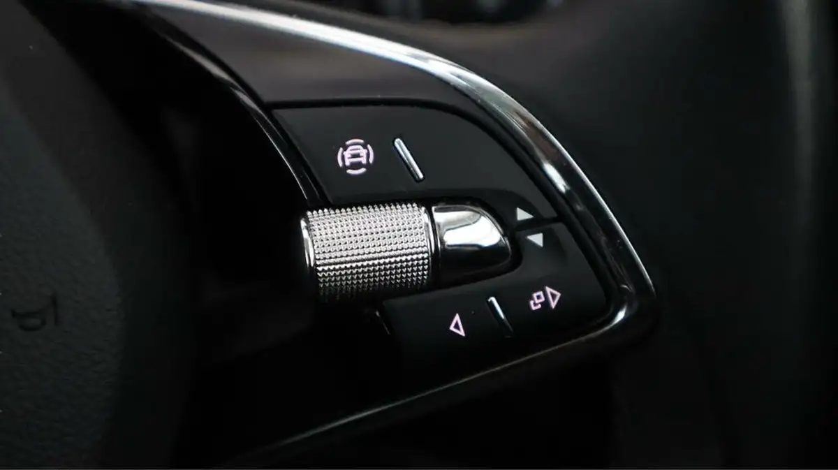 2021-skoda-superb-14-tsi-se-l-estate-big-24