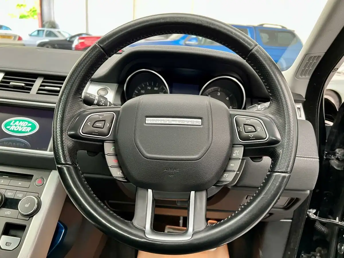 2015-land-rover-range-rover-evoque-22sd4-dynamic-hatchback-5d-auto-big-27