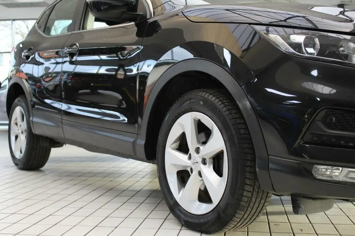 2019-nissan-qashqai-15dci-acenta-premium-heat-pack-big-6