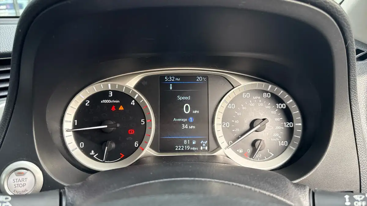 2021-nissan-navara-23dci-tt-tekna-8-navileather-big-12