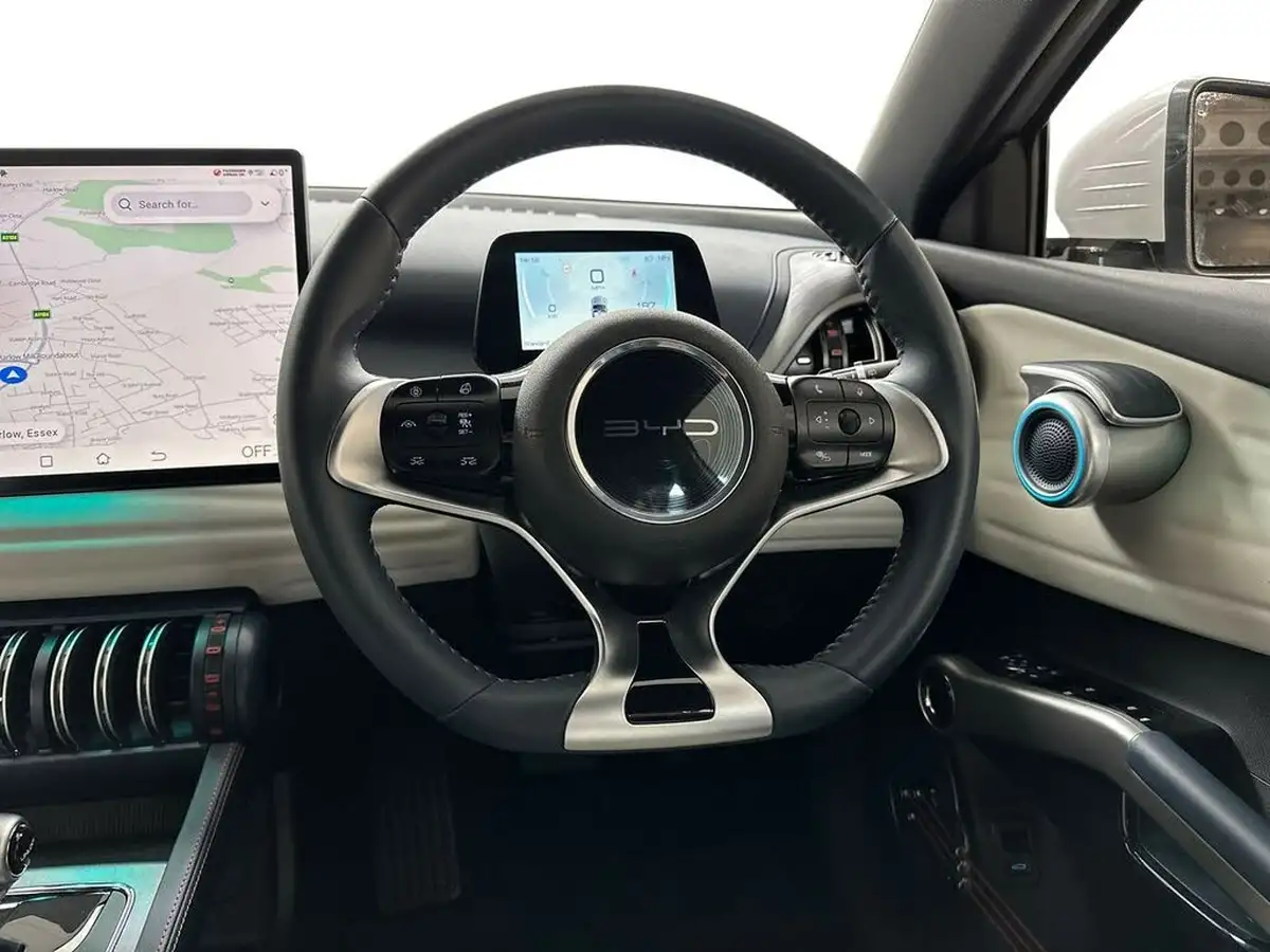 2024-byd-atto-3-e-design-big-16