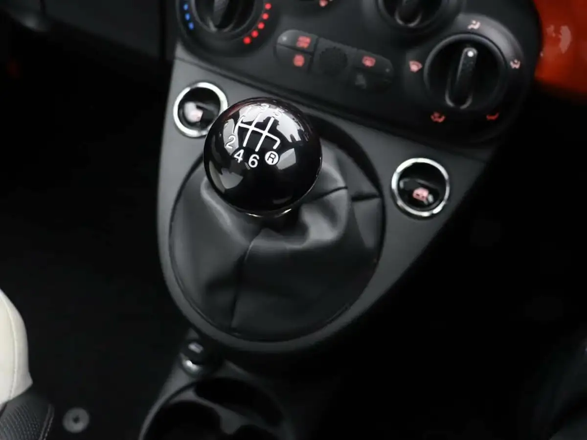 2022-fiat-500-10-dolcevita-big-29