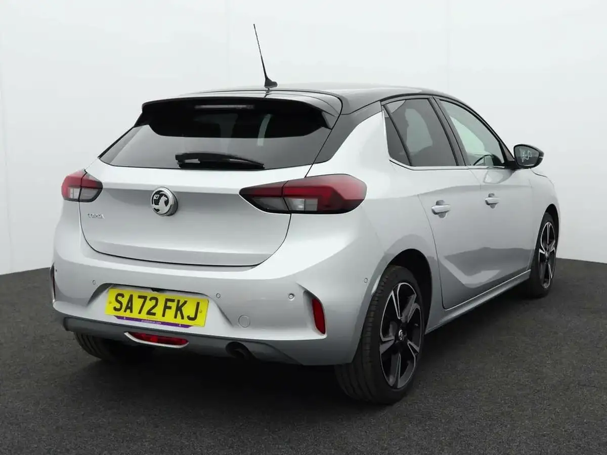 2022-vauxhall-corsa-12-turbo-elite-edition-big-5