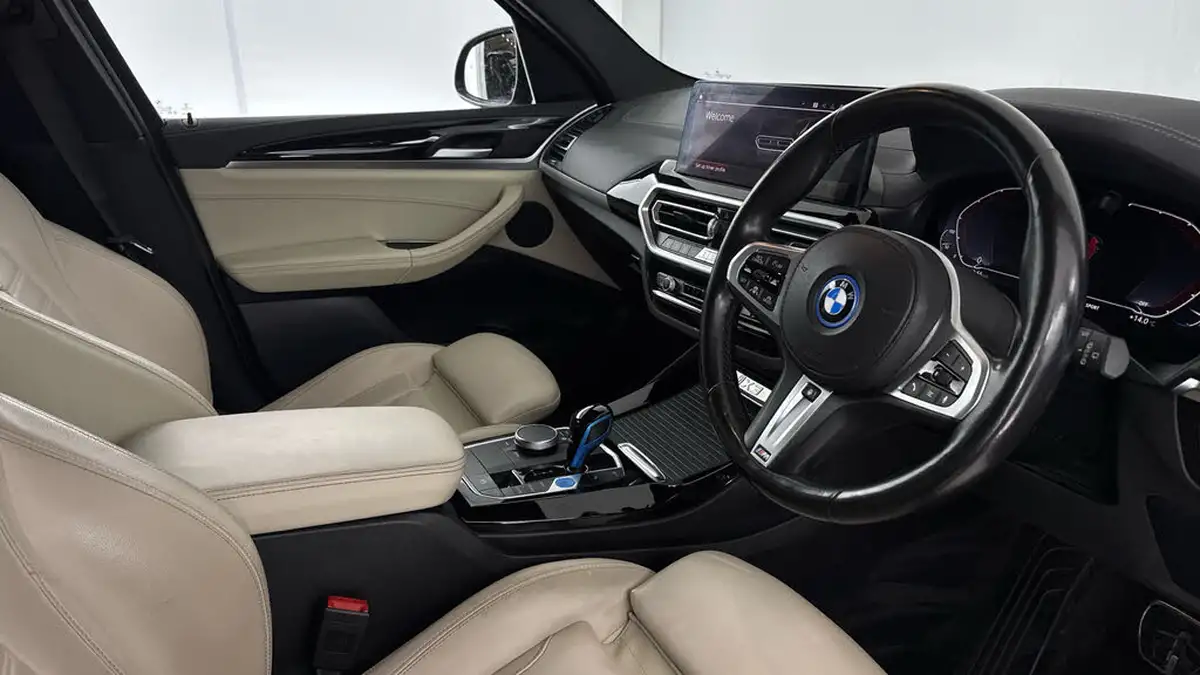 2022-bmw-ix3-e-m-sport-big-9