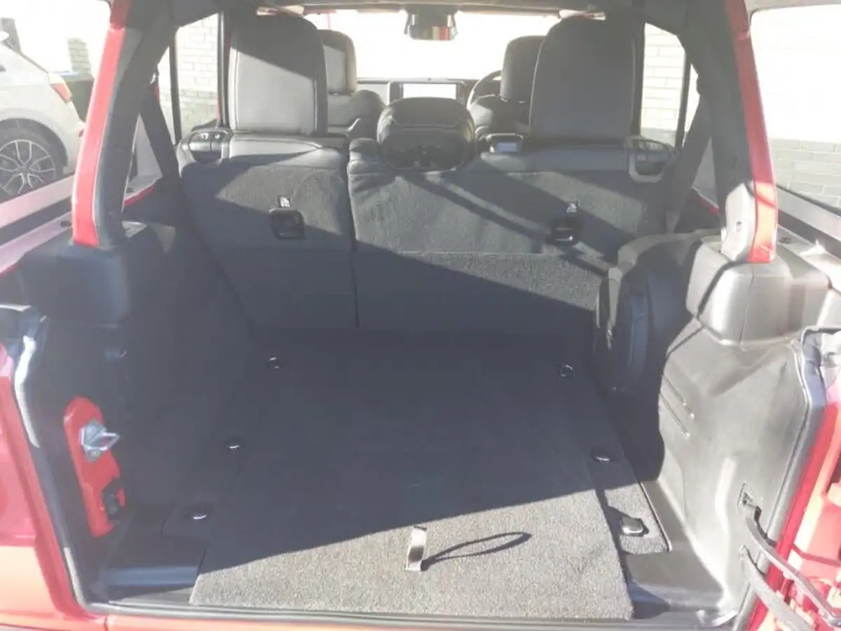 2025-jeep-wrangler-20-gme-rubicon-5d-big-7