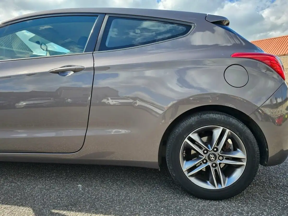 2015-hyundai-i30-14-active-3d-big-31