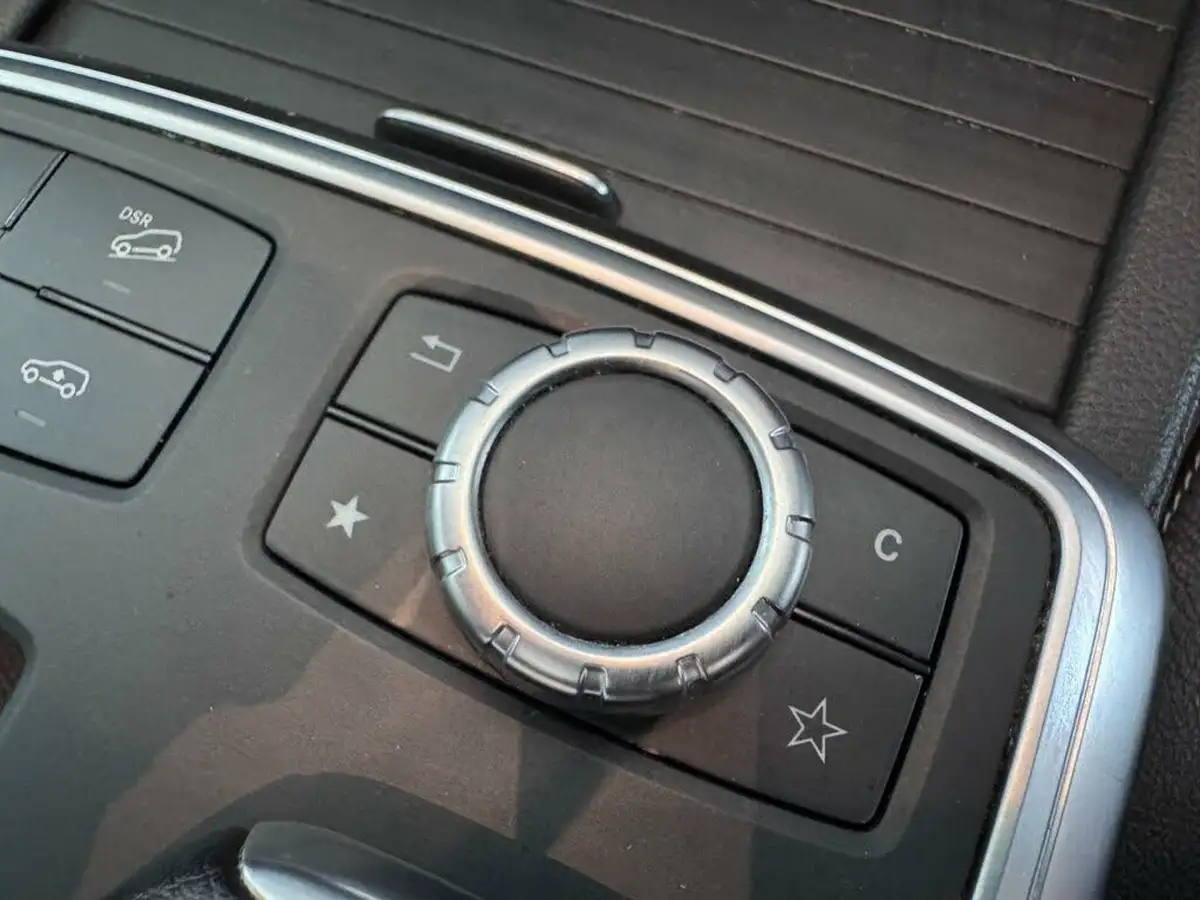 2015-mercedes-benz-gl-class-30td-gl350-amg-sport-258ps-ss-4matic-auto-big-49