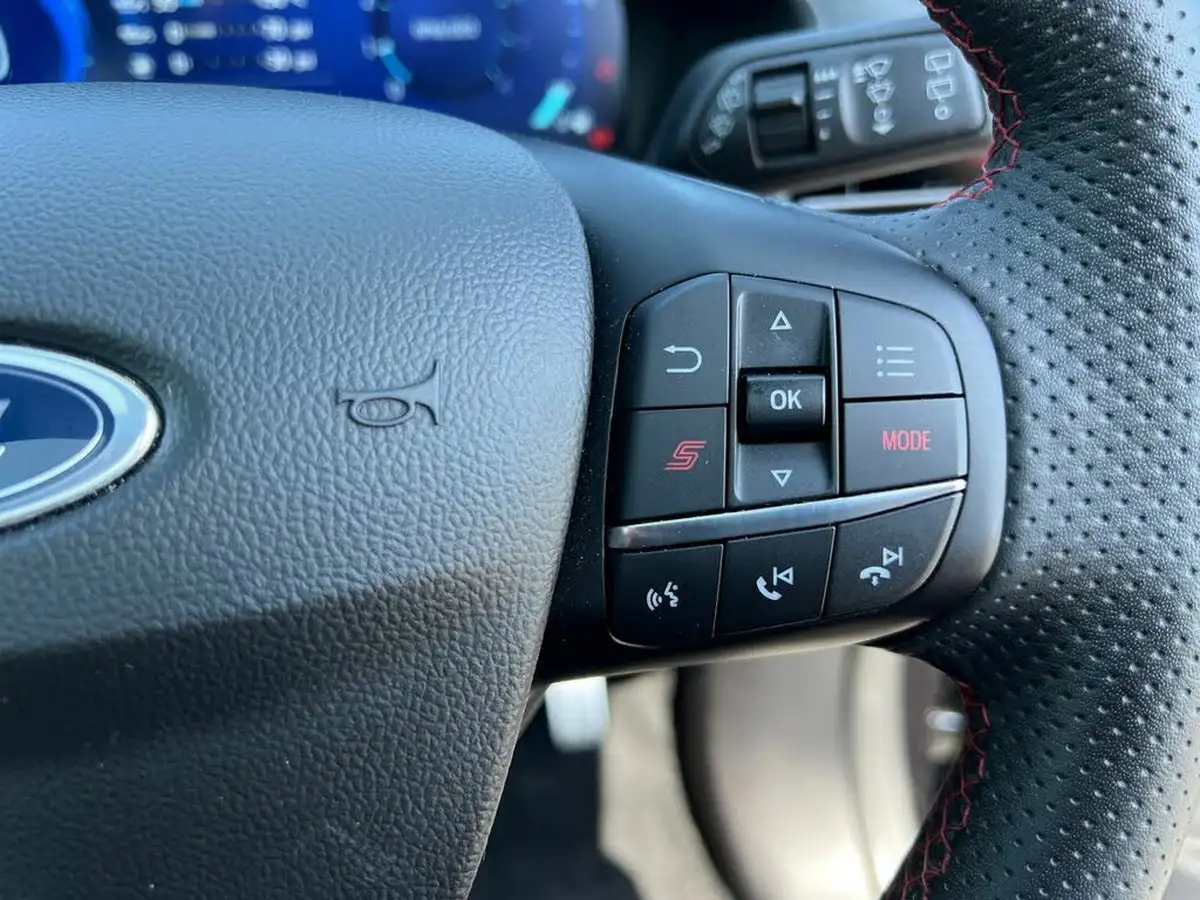 2023-ford-puma-suv-15-st-big-26