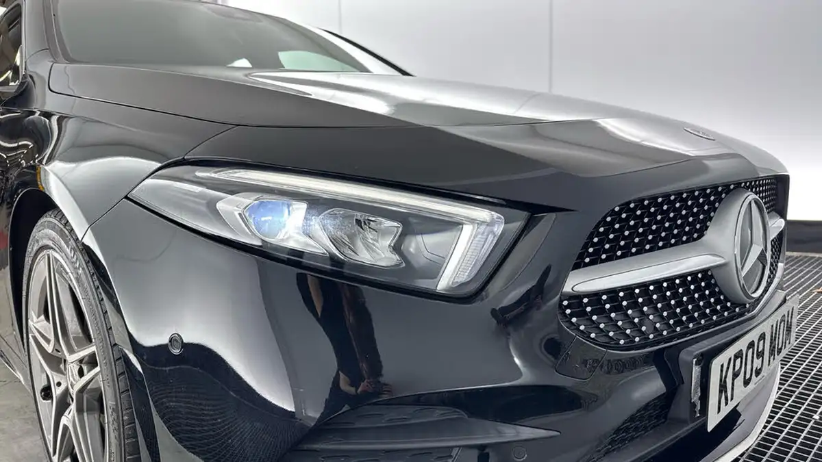 2019-mercedes-benz-a-class-13-a180-amg-line-executive-hatchback-5d-7g-dct-big-28