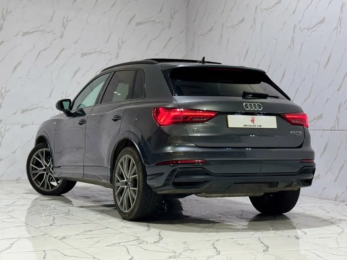 2020-audi-q3-20-40-tfsi-vorsprung-station-wagon-big-3