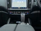 2021-maserati-levante-30-small-48