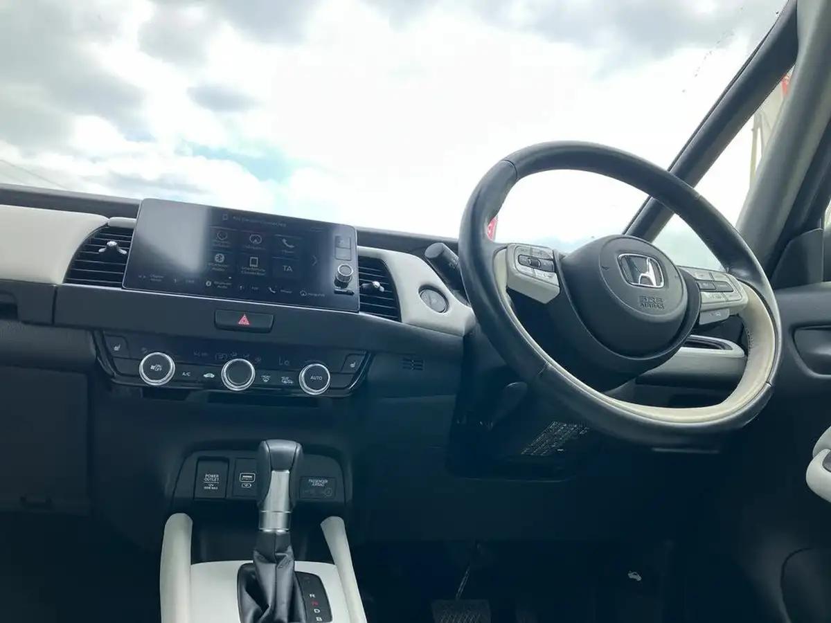 2021-honda-jazz-15-i-mmd-ex-107ps-big-19