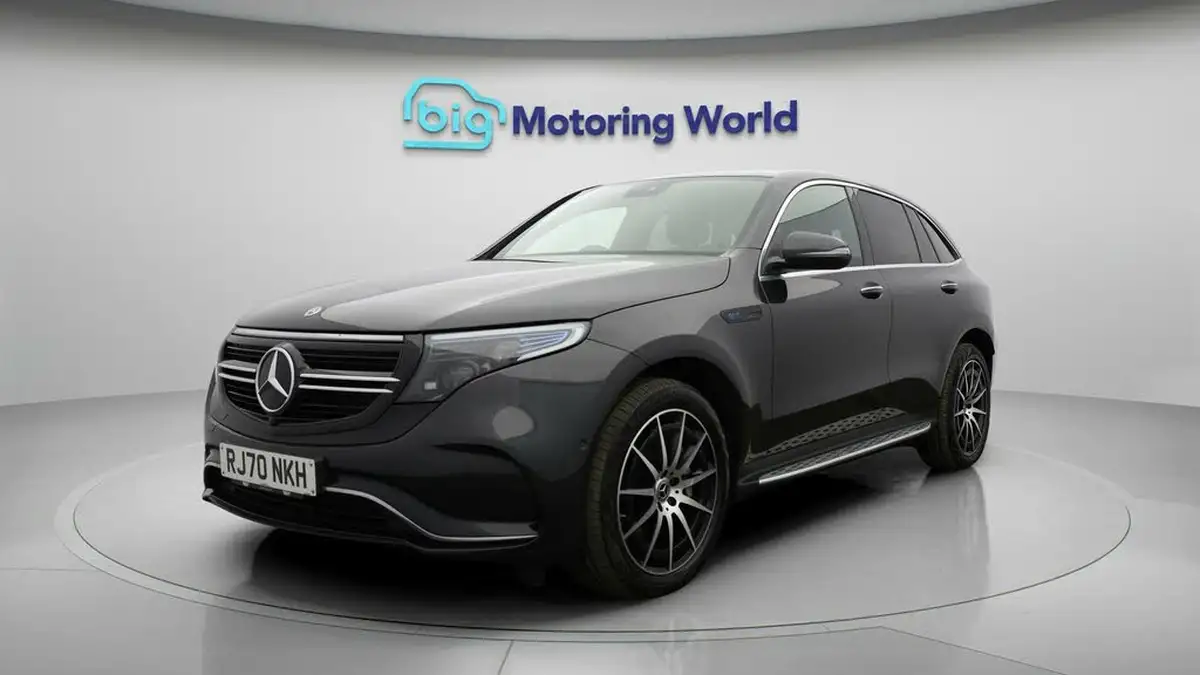 2020-mercedes-benz-eqc-e-eqc-400-amg-line-big-2