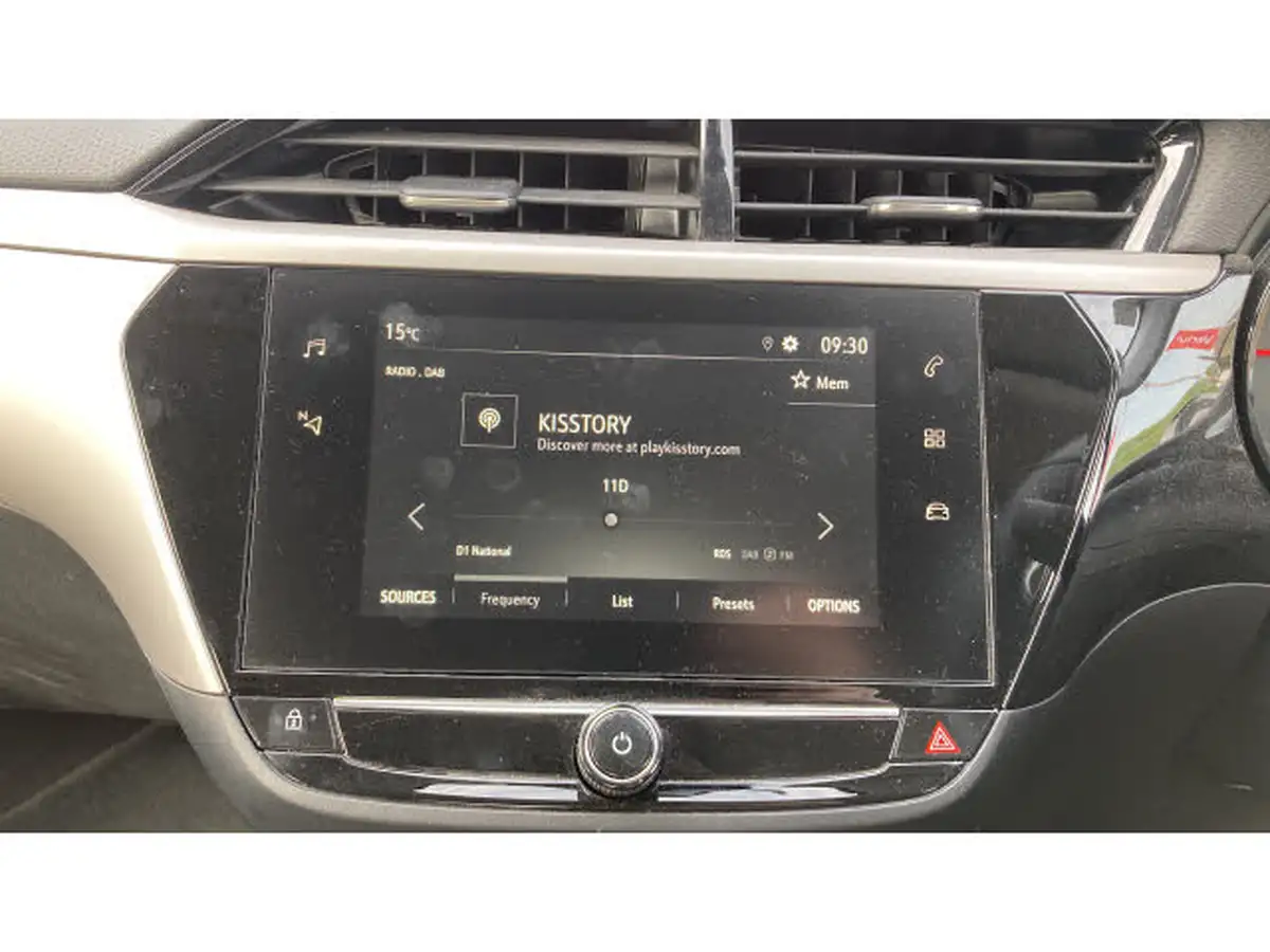 2022-vauxhall-corsa-12i-se-edition-big-11