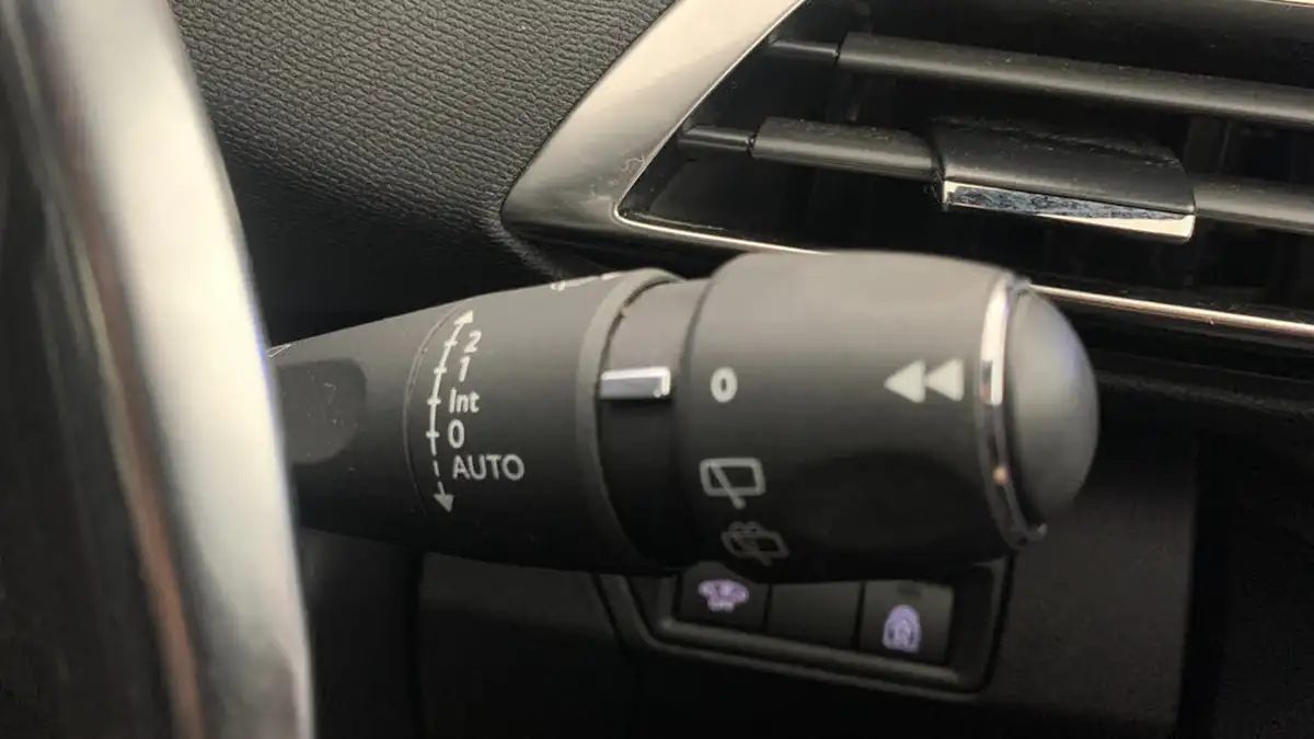 2021-peugeot-5008-suv-12-puretech-gt-premium-big-35
