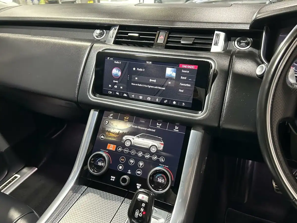 2018-land-rover-range-rover-sport-30-sd-v6-hse-dynamic-sdv6-big-24