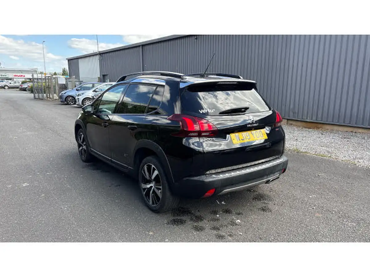 2019-peugeot-2008-suv-12-puretech-gt-line-130bhp-big-33