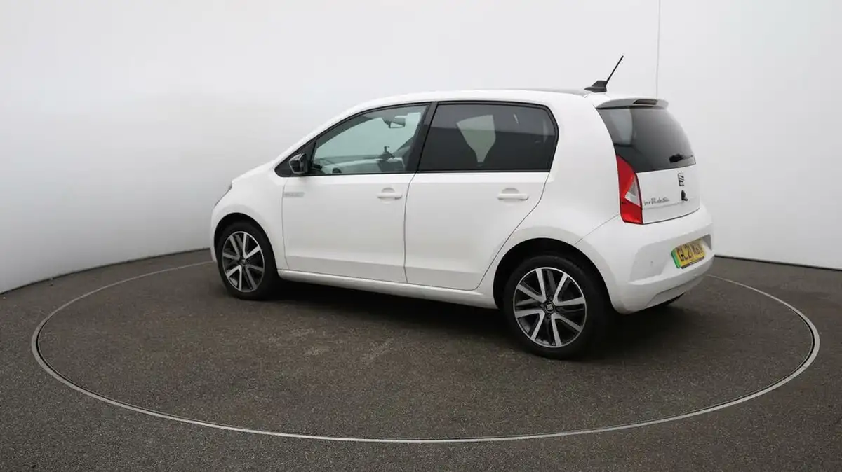 2021-seat-mii-e-big-35