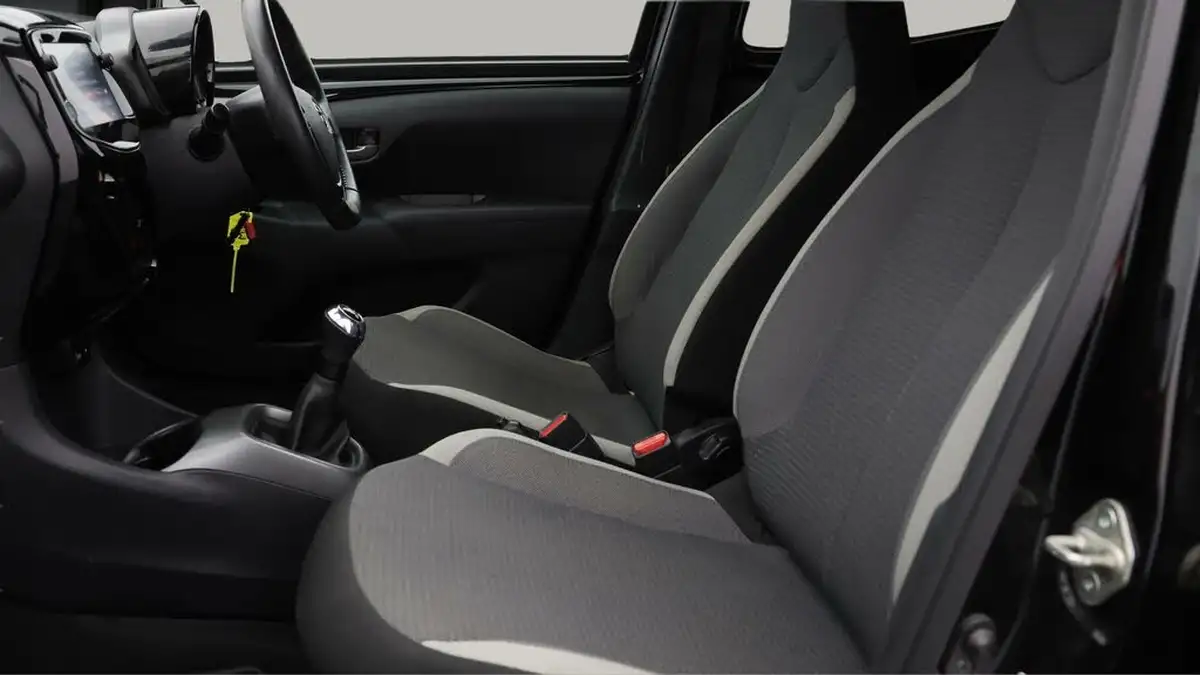 2021-toyota-aygo-10-vvt-i-x-trend-tss-big-13