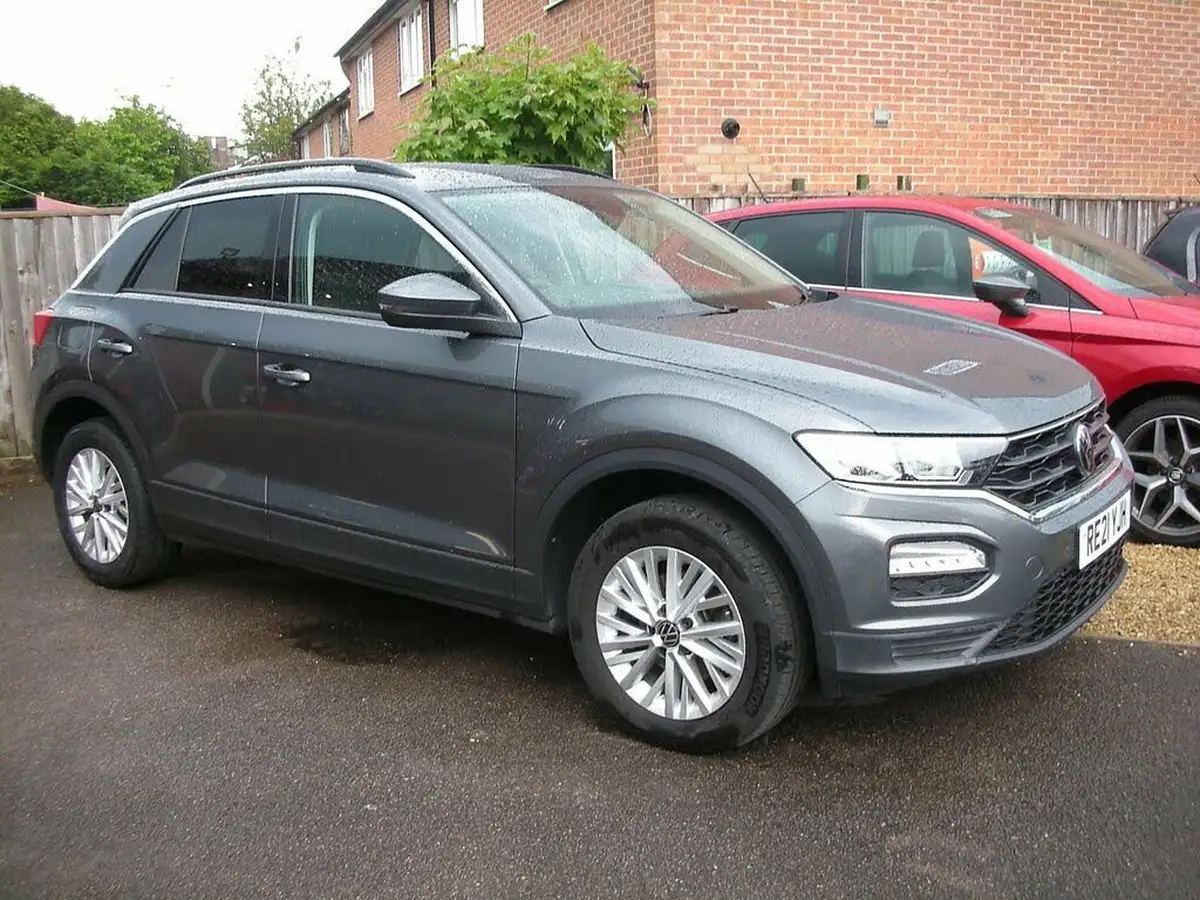 2021-volkswagen-t-roc-20tdi-s-big-1
