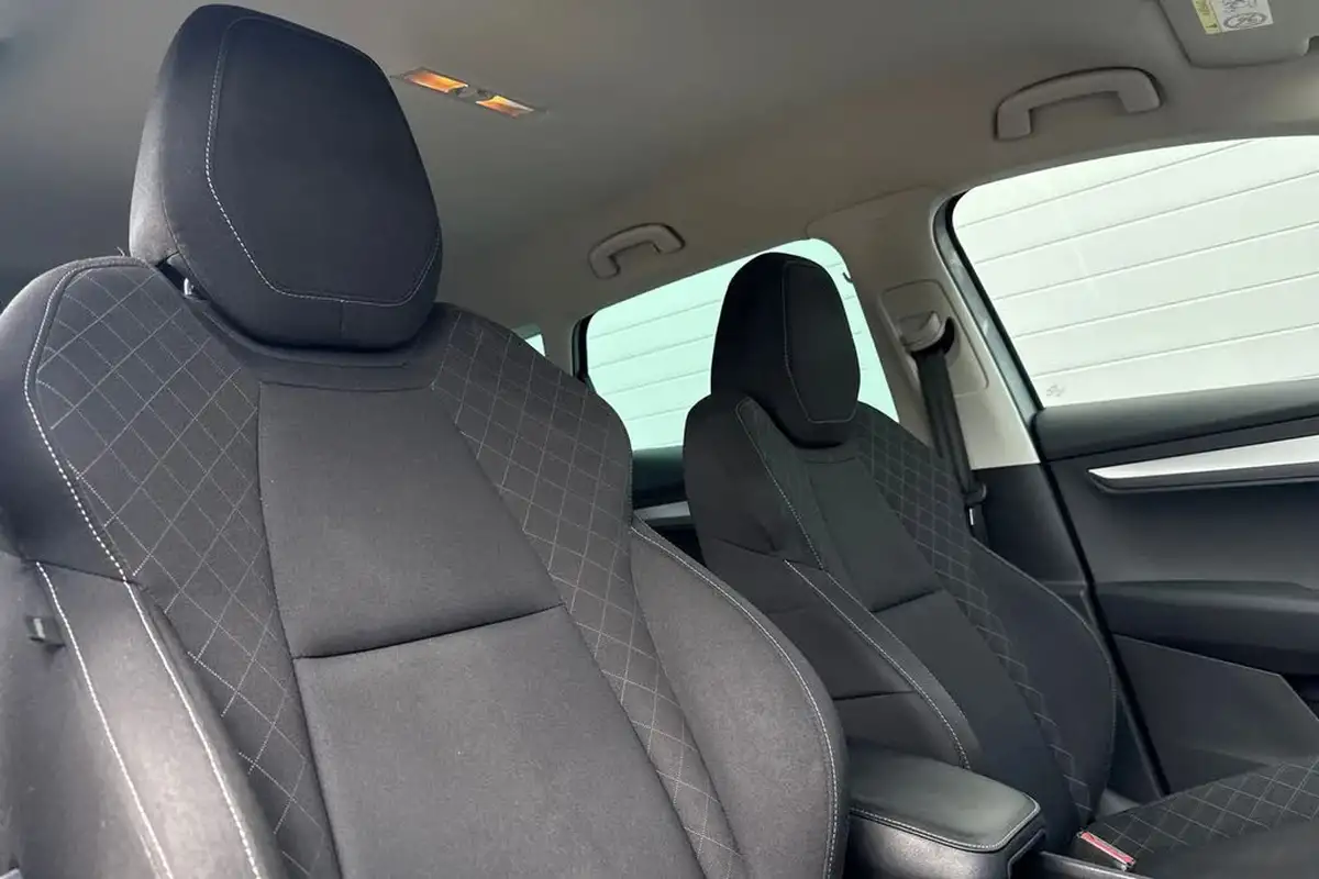 2019-skoda-karoq-20tdi-se-big-23