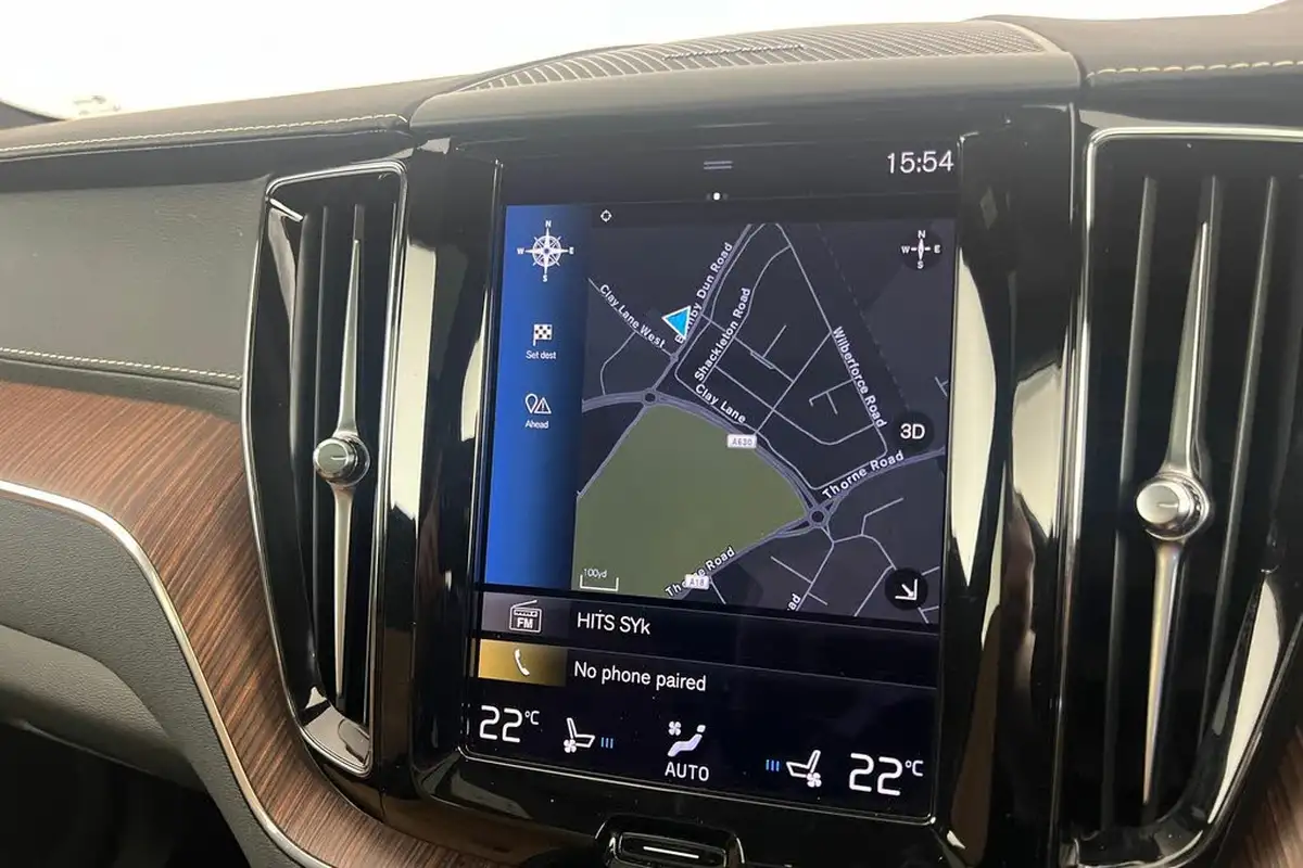 2021-volvo-xc60-20-t8-inscription-pro-390bhp-big-14