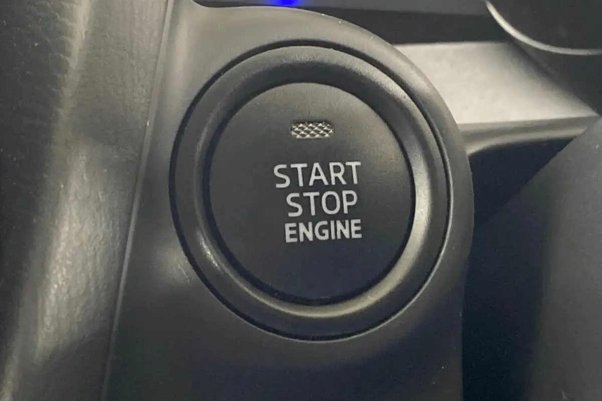 2024-mazda-mazda2-15-e-skyactiv-g-homura-aka-90ps-big-30