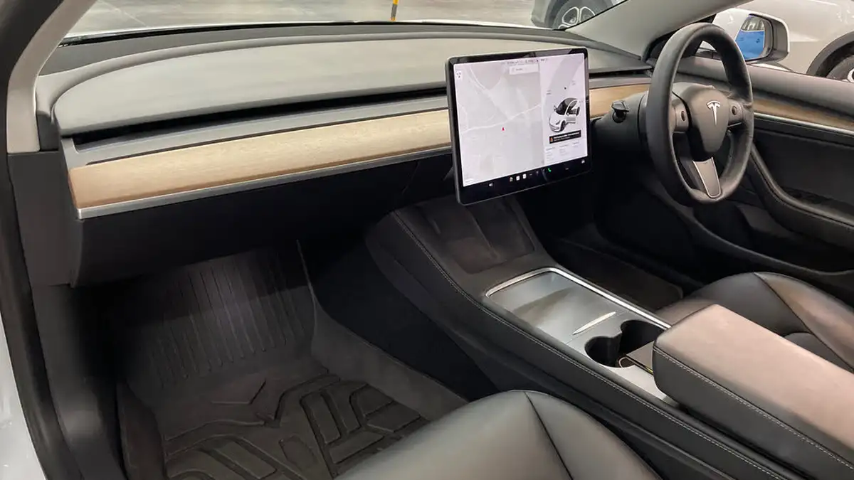 2021-tesla-model-3-e-long-range-4x4-big-9