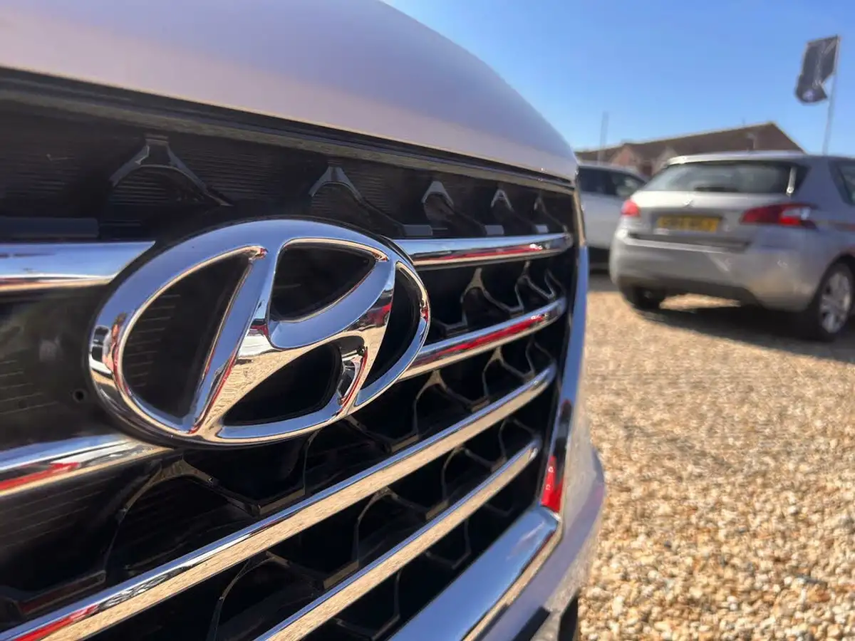 2018-hyundai-tucson-16-gdi-se-nav-big-11