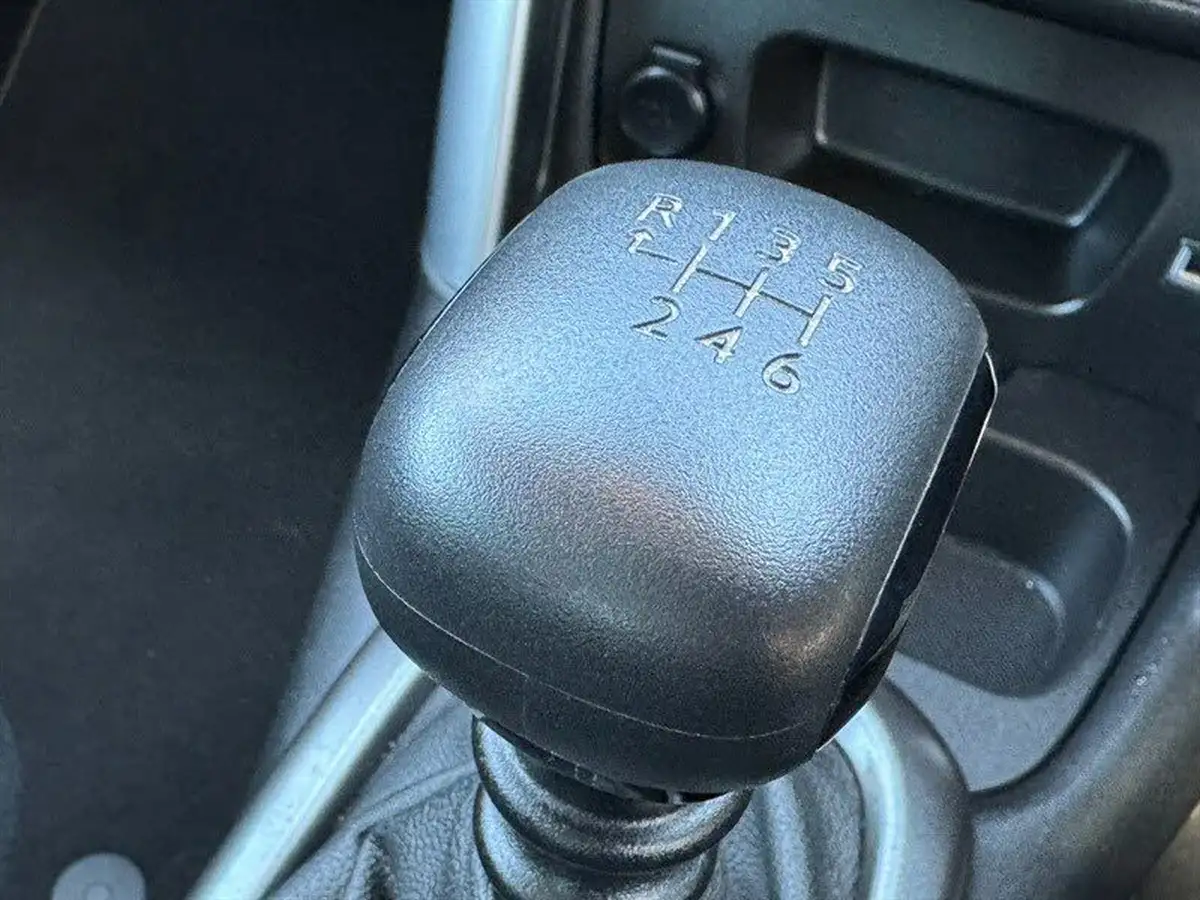 2020-citroen-c3-aircross-12-puretech-c-series-big-19