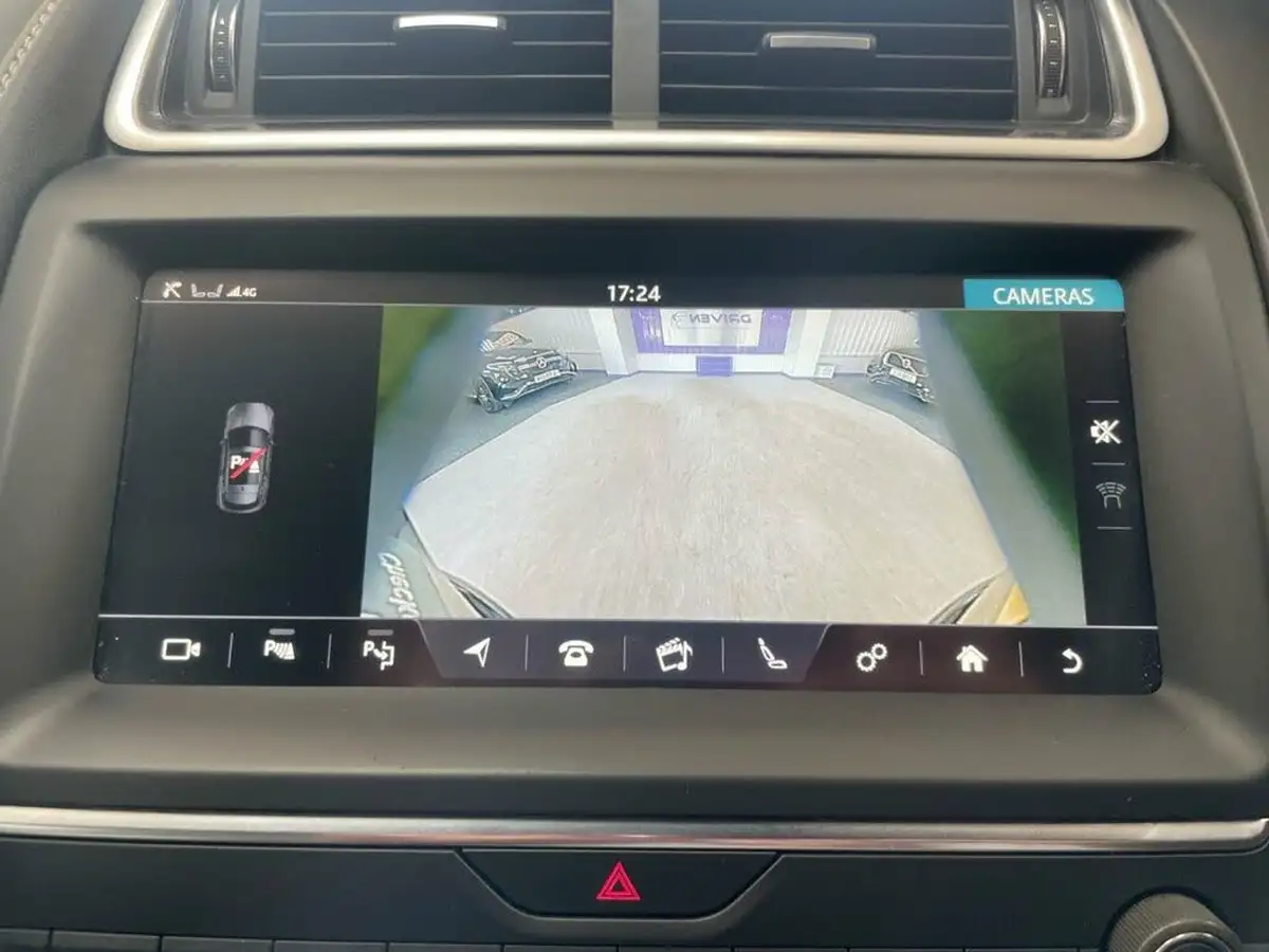 2019-jaguar-e-pace-20-i4d-r-dynamic-se-150ps-big-39