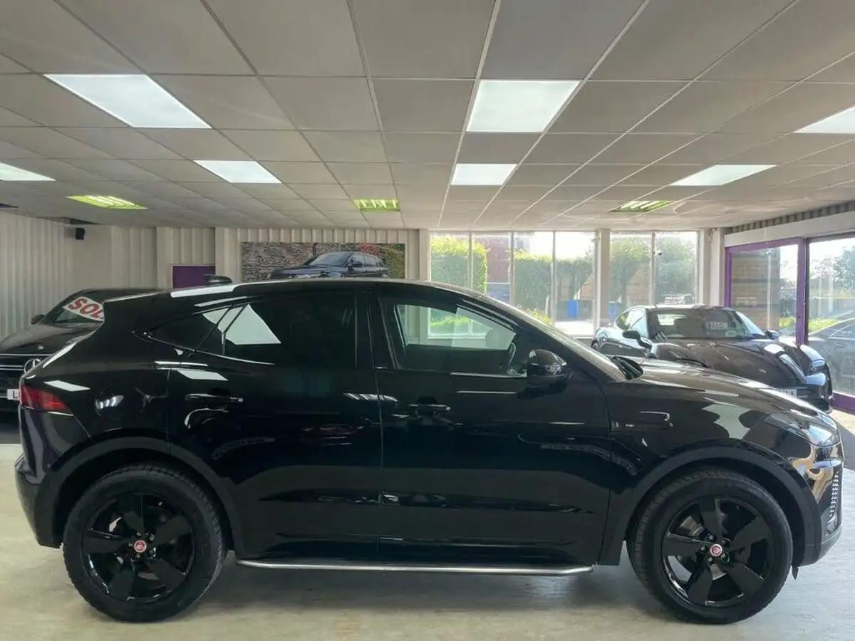 2019-jaguar-e-pace-20-i4d-r-dynamic-se-150ps-big-11