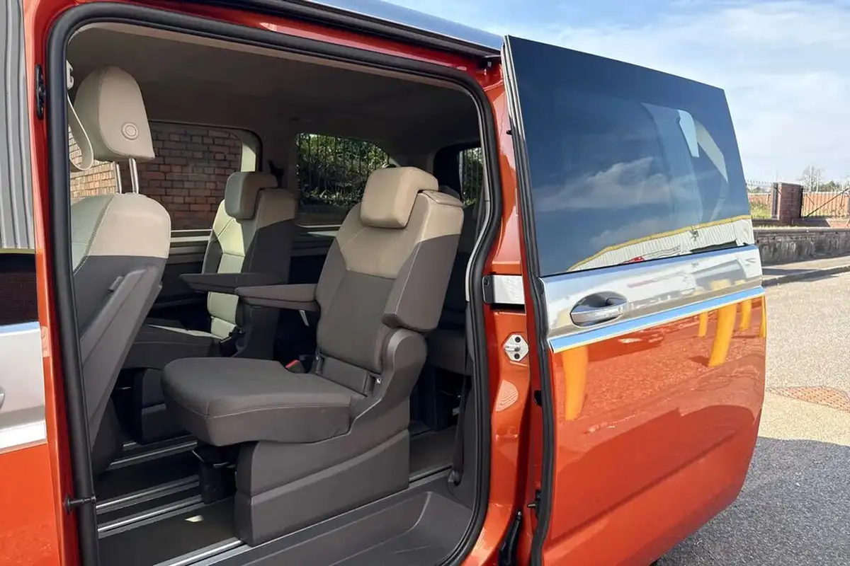 2024-volkswagen-multivan-20tdi-life-standard-big-45