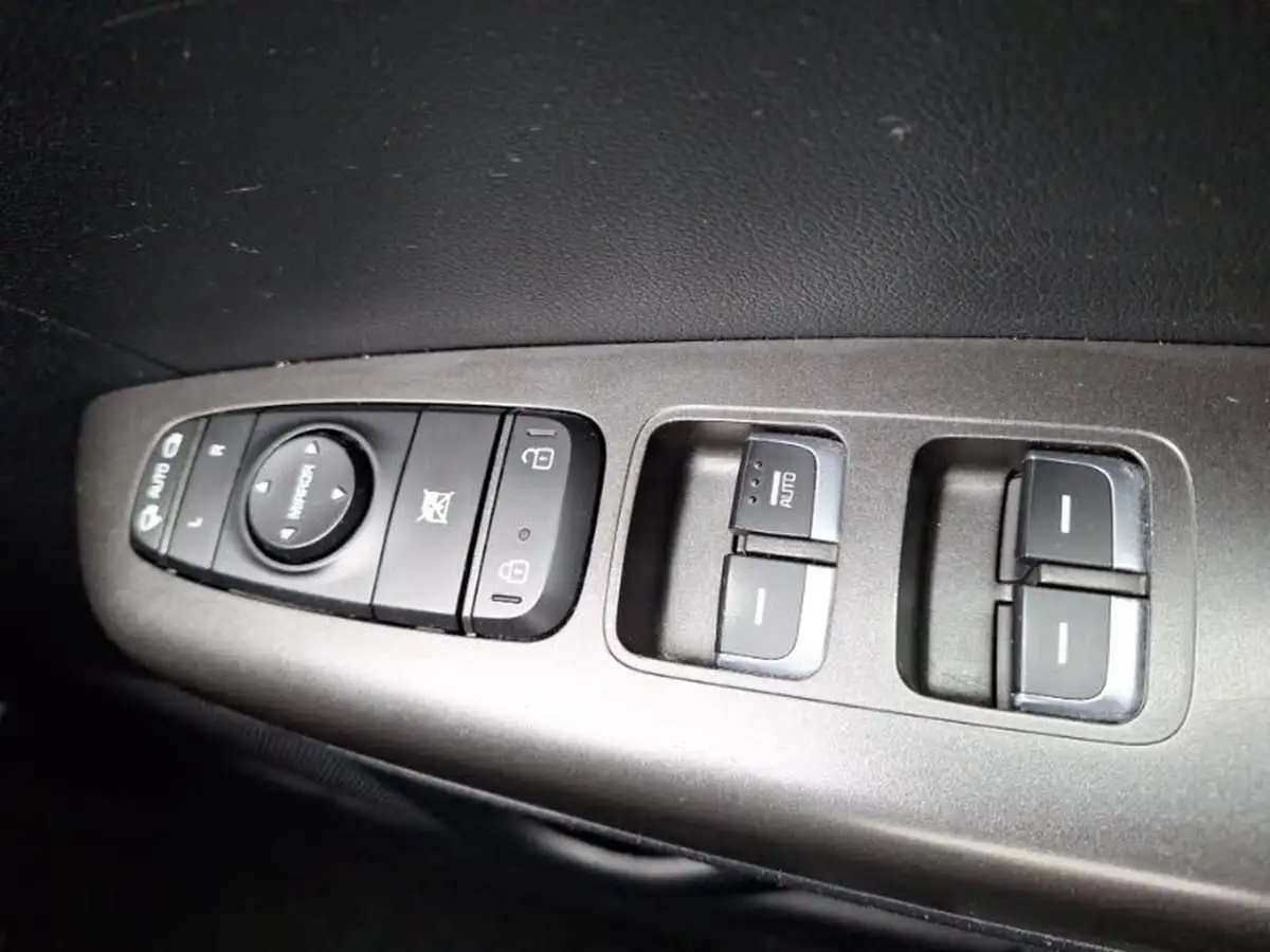 2018-kia-sportage-16-t-gdi-2-big-12