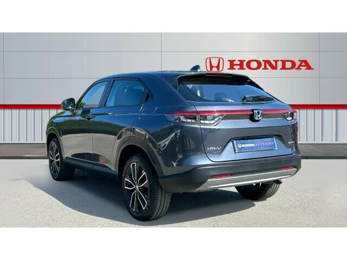 2022-honda-hr-v-15-i-mmd-elegance-big-2