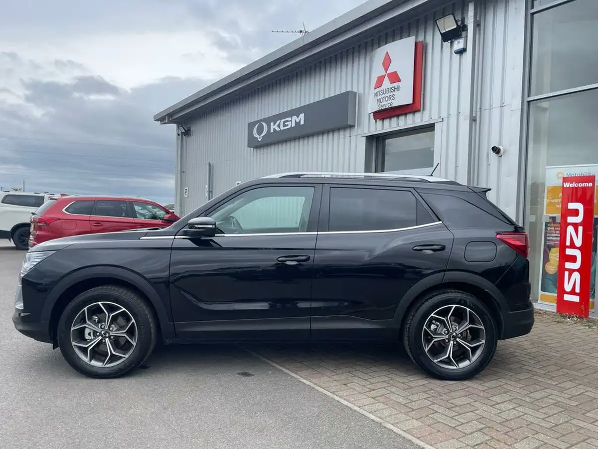 2024-kgm-ssangyong-korando-15-k40-big-1
