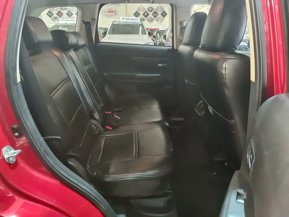 2019-mitsubishi-outlander-20-juro-7st-big-9