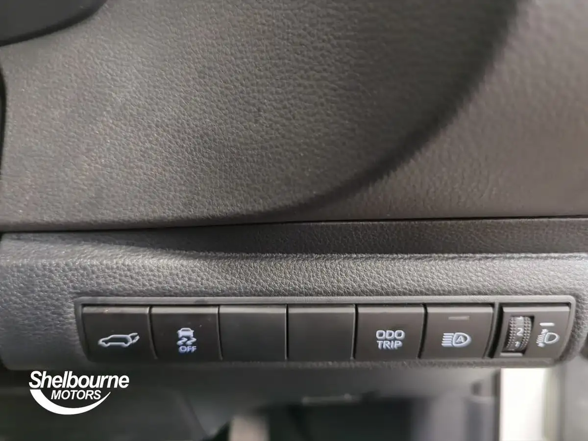 2024-toyota-corolla-18-vvt-i-design-touring-sports-big-33