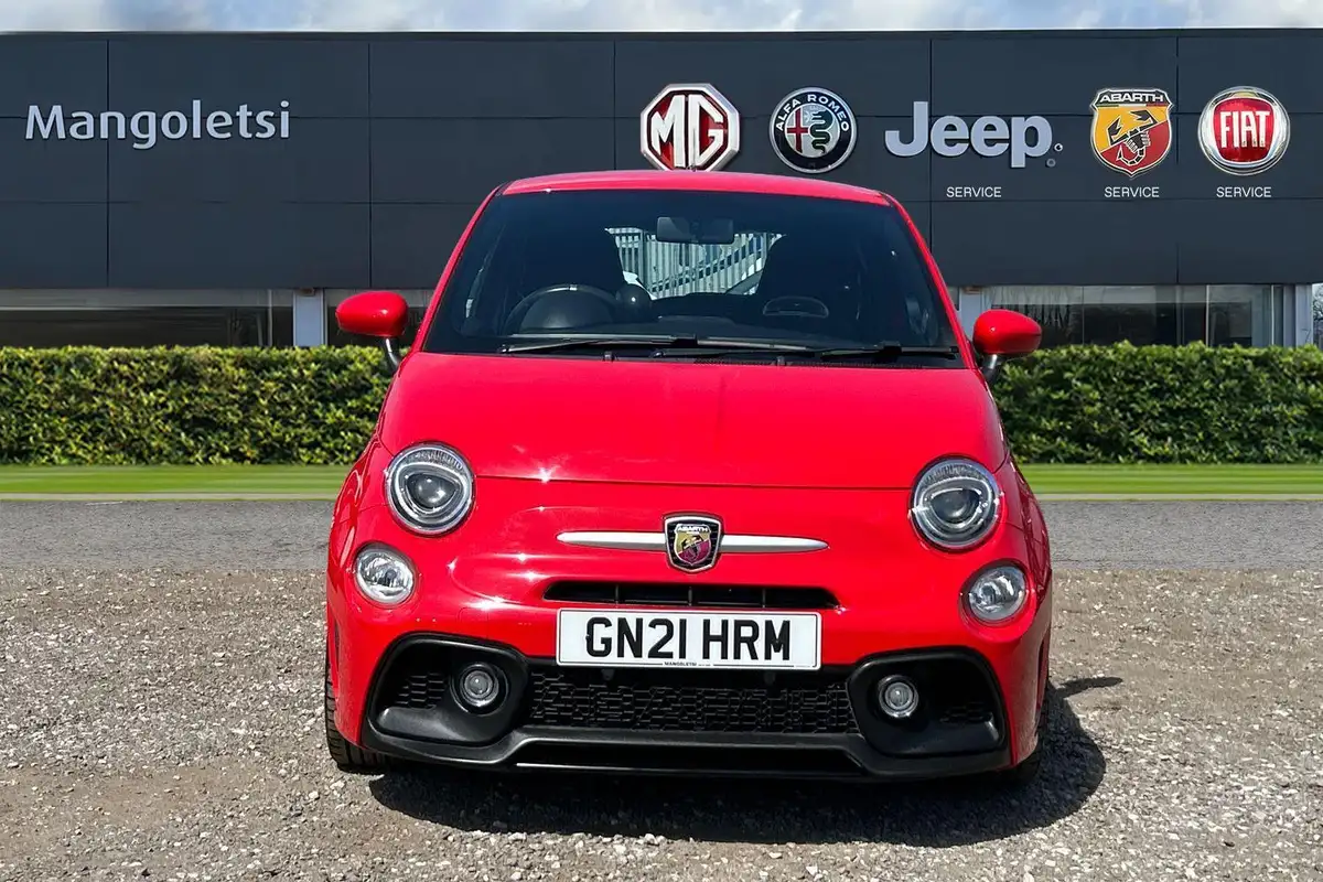 2021-abarth-595-14-tjet-big-7