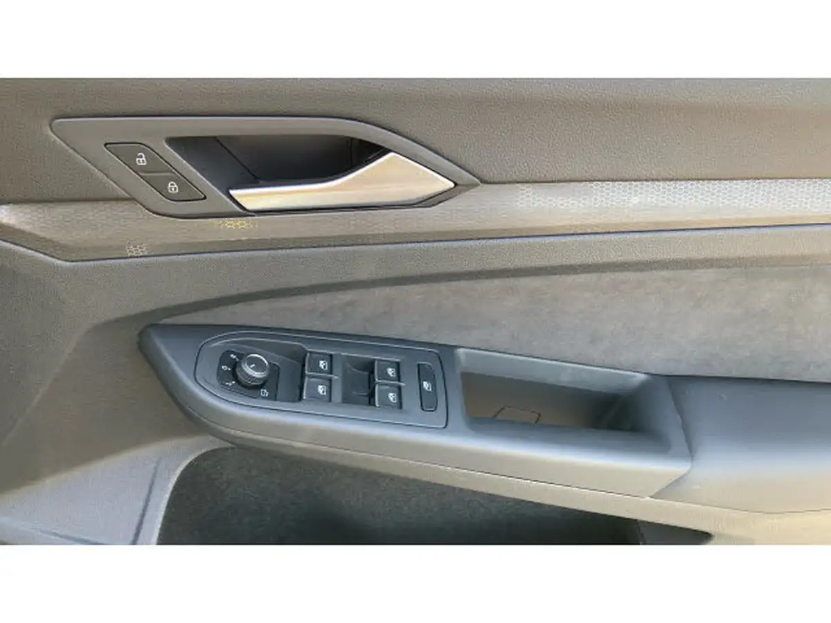 2023-volkswagen-golf-20-tsi-gti-dsg-big-18