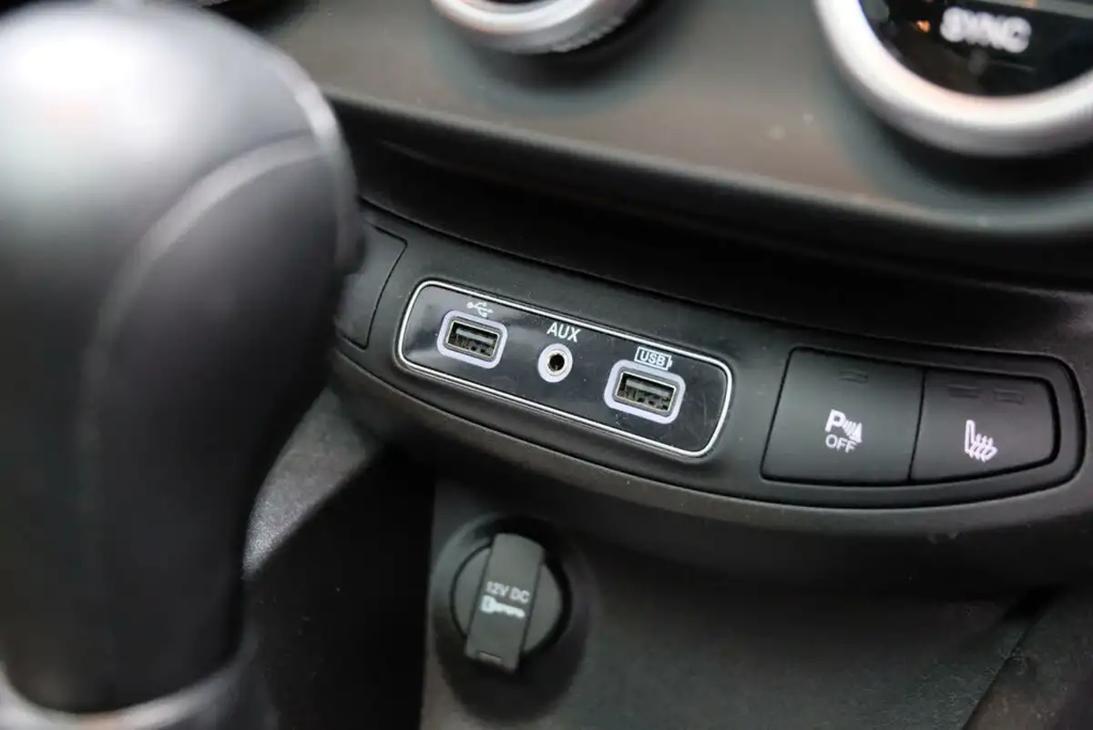 2019-fiat-500x-13-firefly-turbo-cross-plus-ss-big-25
