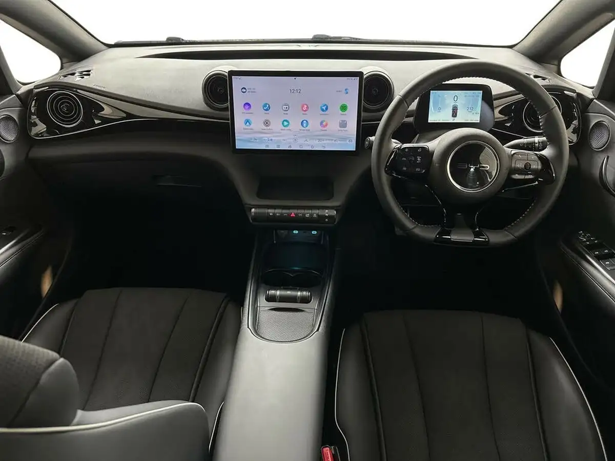 2024-byd-dolphin-e-comfort-big-14