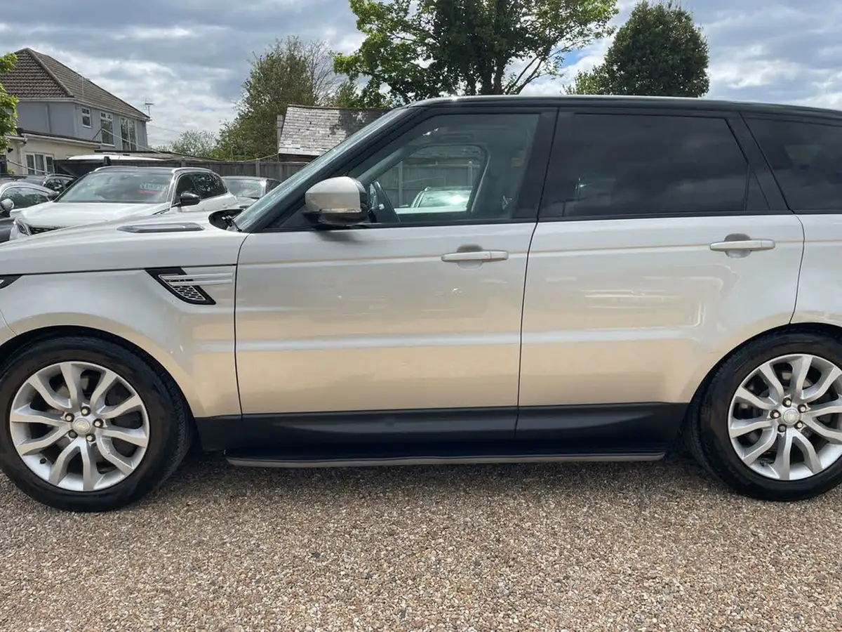 2016-land-rover-range-rover-sport-30-sd-v6-hse-30-sd-306hp-awd-commandshift-2-big-3