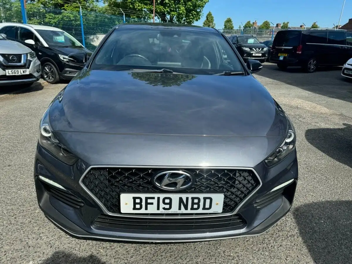 2019-hyundai-i30-14-t-gdi-n-line-nav-hatchback-dct-big-6