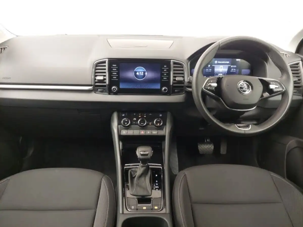 2023-skoda-karoq-15-tsi-se-drive-dsg-big-2