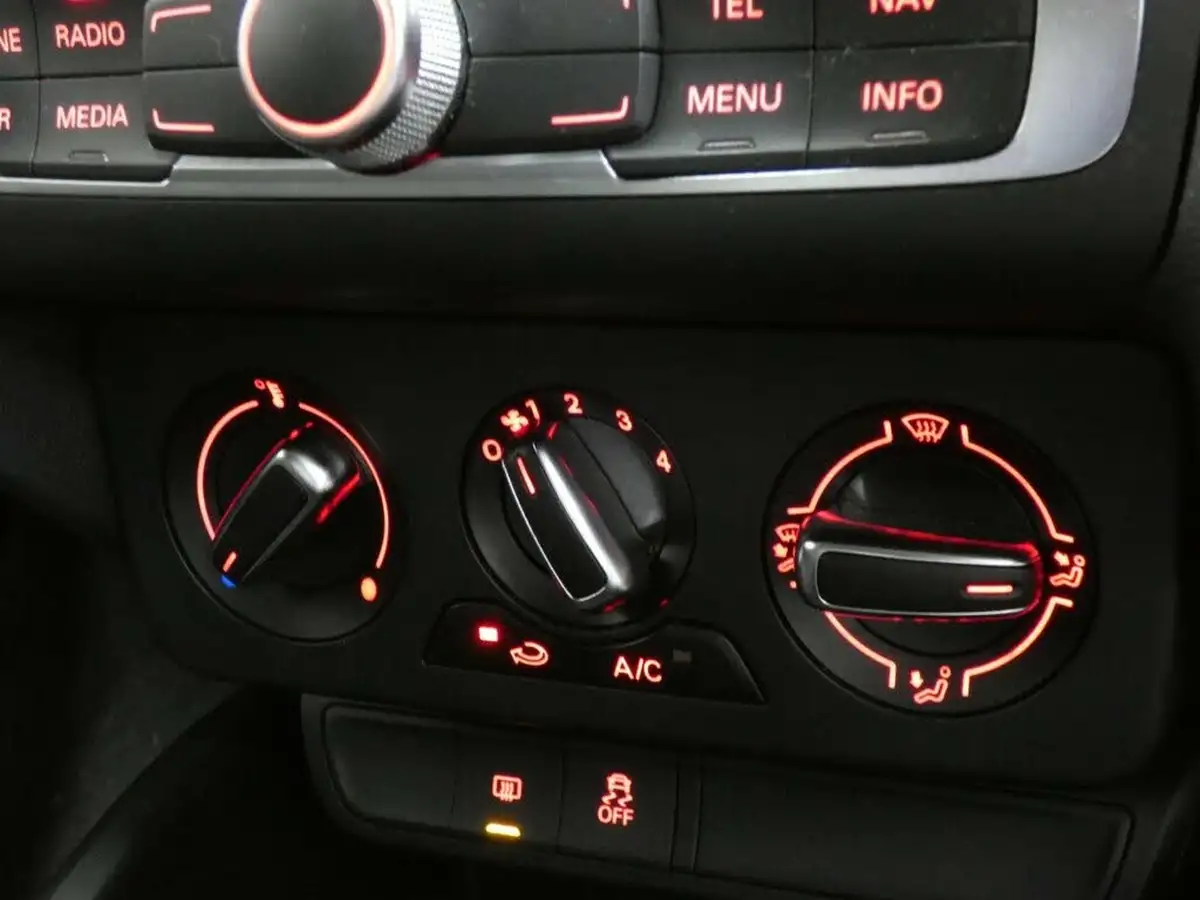 2017-audi-a1-10-tfsi-sport-hatchback-3d-big-54