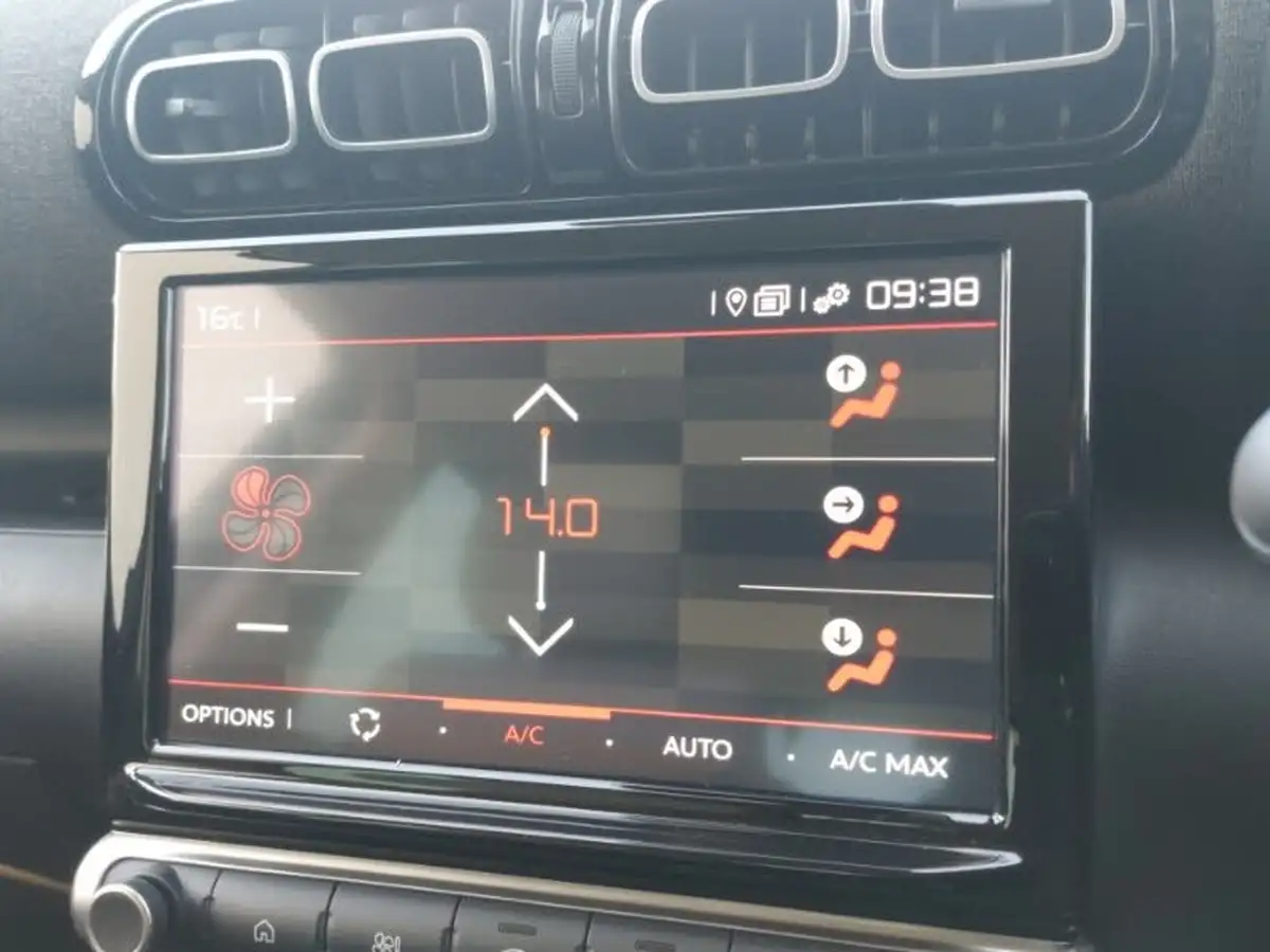 2024-citroen-c3-aircross-12-puretech-max-130ps-eat6-big-13